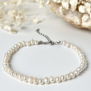 إسوارة ”همس اللؤلؤ“